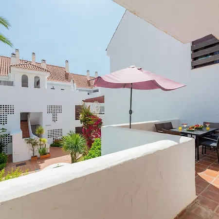 Tranquil 2 Bdrm Peaceful W/ 2 Pools *