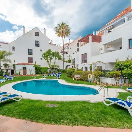 Tranquil 2 Bdrm Peaceful W/ 2 Pools * Marbella