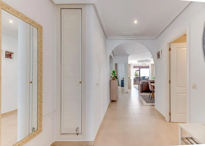 Tranquil 2 Bdrm Peaceful W/ 2 Pools Apartment Marbella