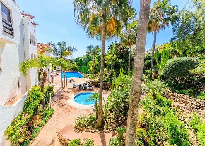 Apartment Tranquil 2 Bdrm Peaceful W/ 2 Pools *