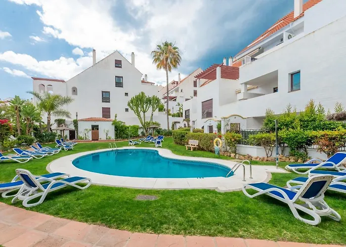 Tranquil 2 Bdrm Peaceful W/ 2 Pools * Marbellac